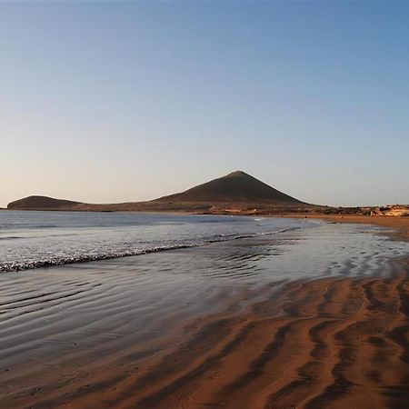 New 140M2 Loft-Style Flat At Town Heart, 3 Beaches Close Casa Leon El Médano Eksteriør billede