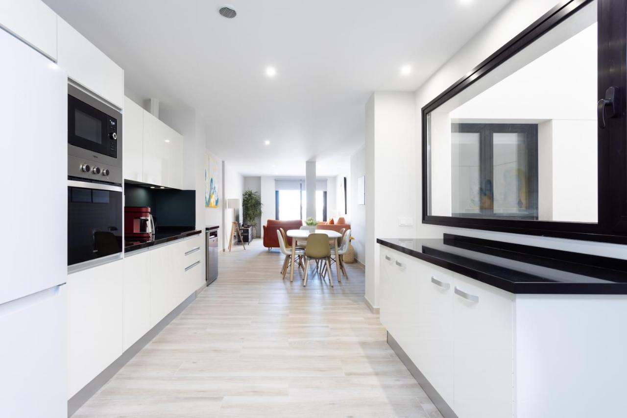 New 140M2 Loft-Style Flat At Town Heart, 3 Beaches Close Casa Leon El Médano Eksteriør billede