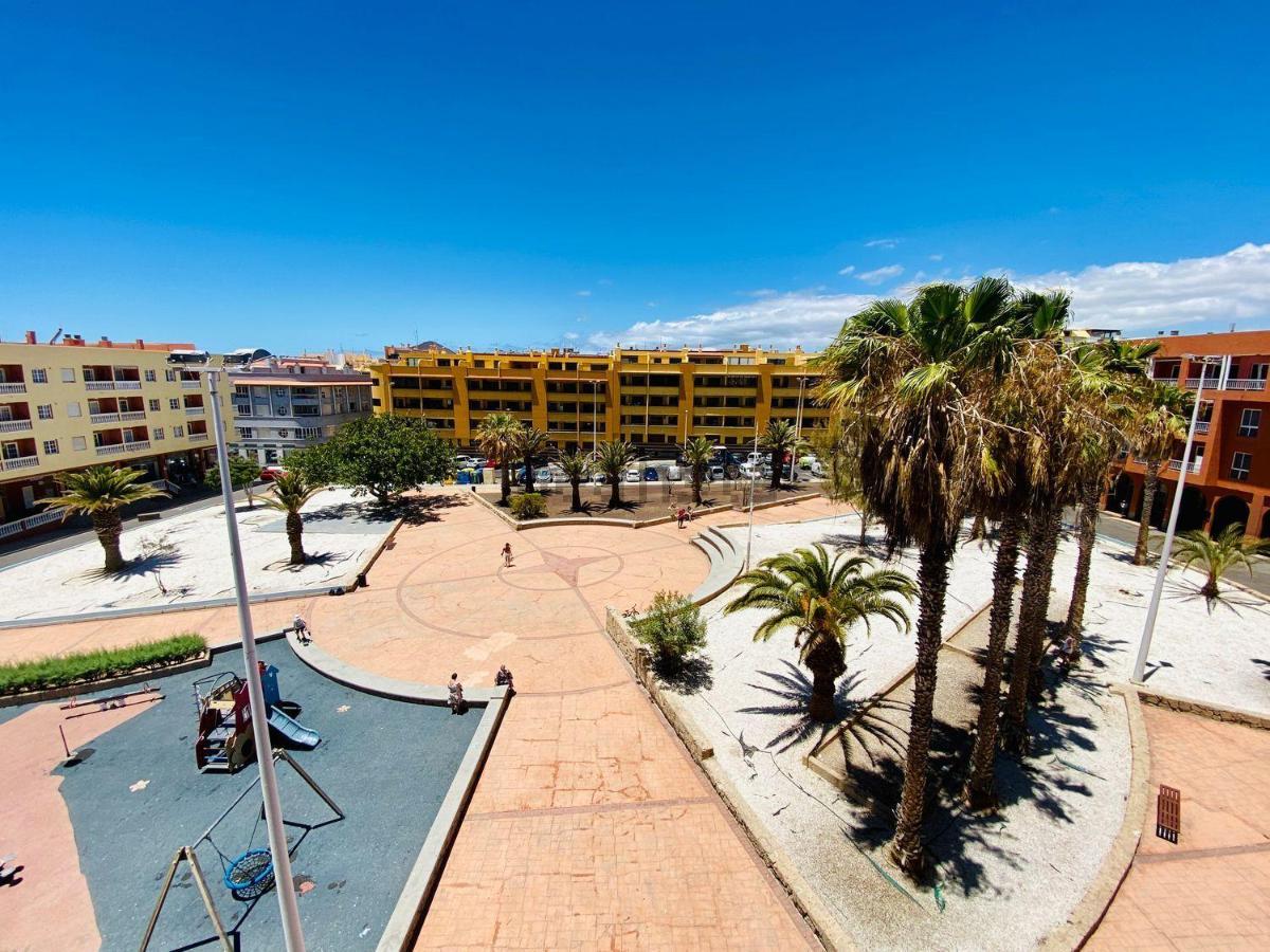 New 140M2 Loft-Style Flat At Town Heart, 3 Beaches Close Casa Leon El Médano Eksteriør billede